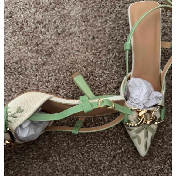 green Kitten heels - Picture 2 of 2